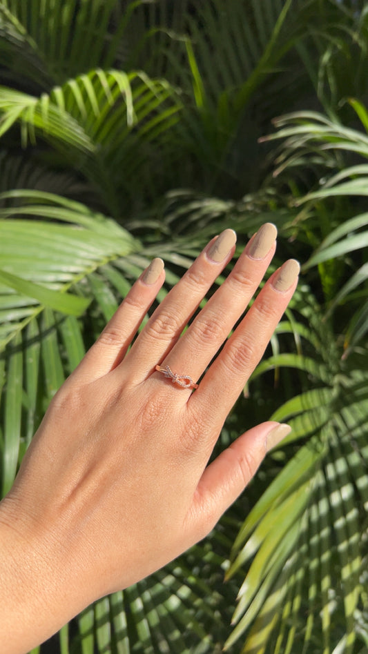 Infinity Bow Spark Ring Rose Gold