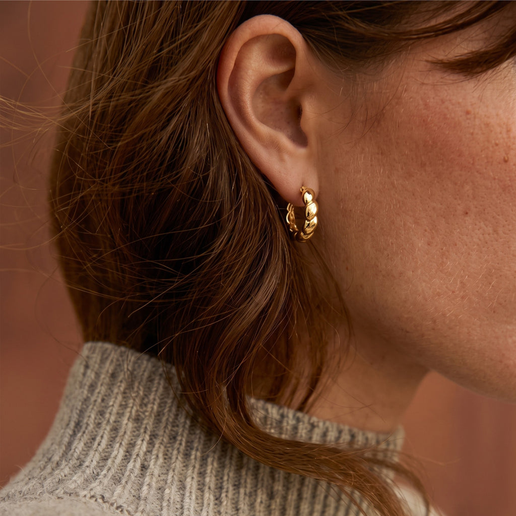 Scalloped Pebble Hoop Earrings