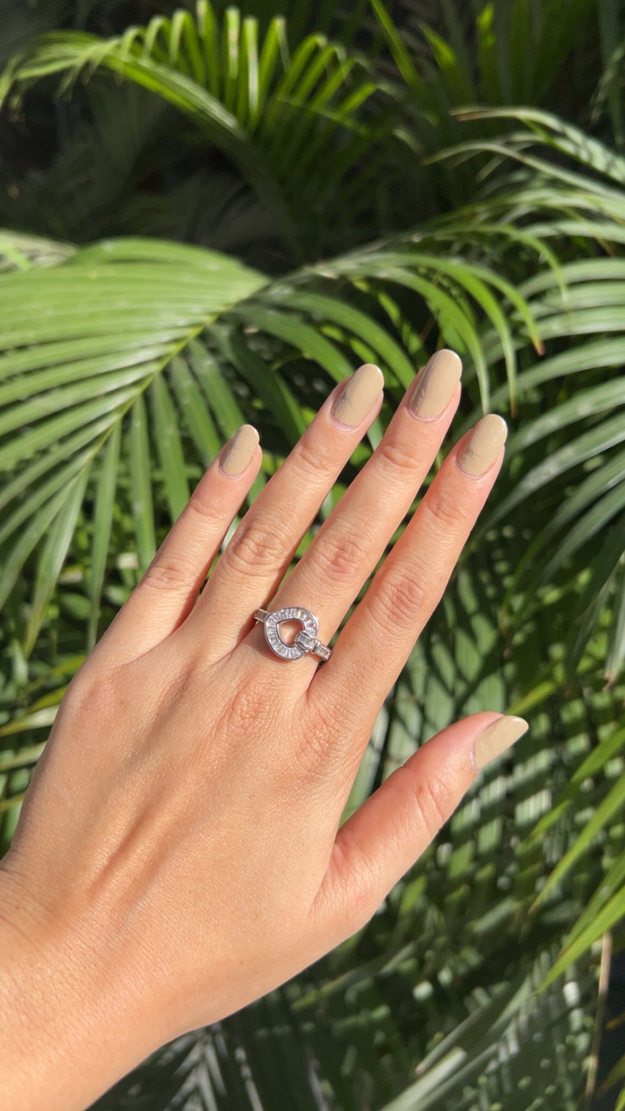 Baguette Heart Curve Ring Silver