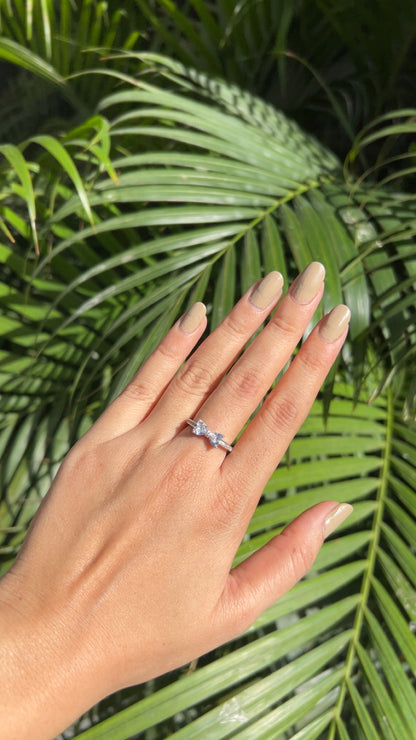 Twin Bow Spark Ring Silver