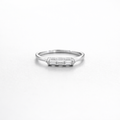 Baguette Bar Spark Ring Silver