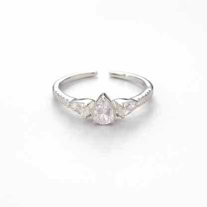 Trinity Pear Spark Ring Silver
